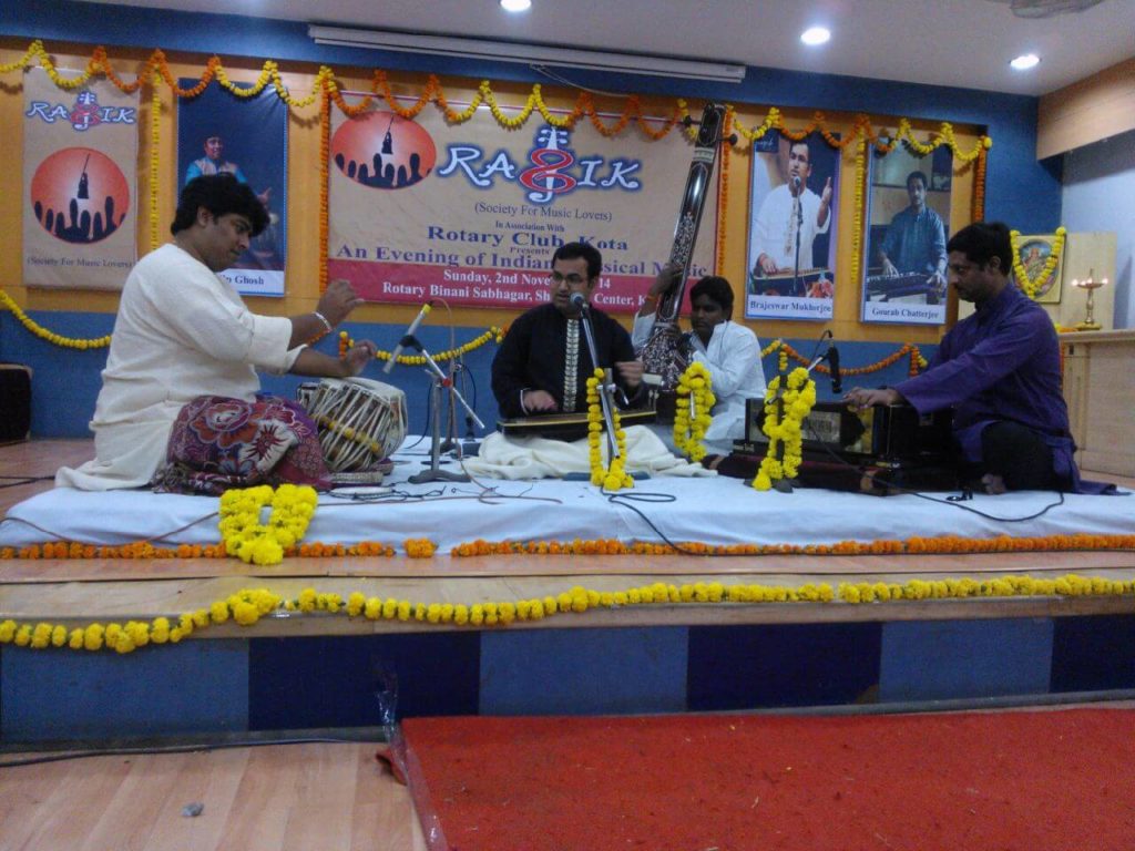Performing at Kota with Shri Sandip Ghosh and Gourab Chatterje